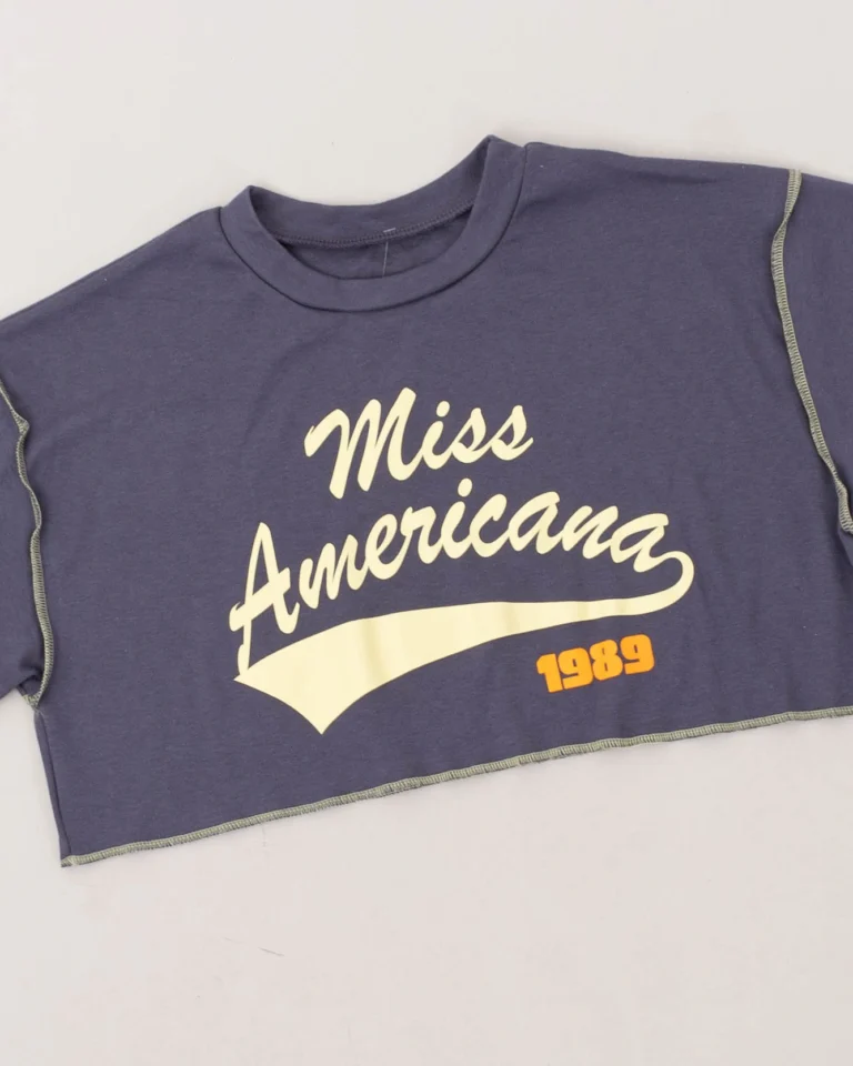 CROP1085 B