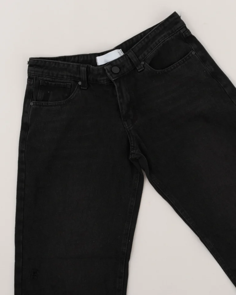 JEA1579 B
