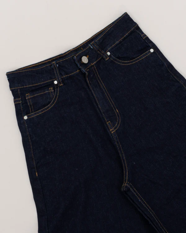 JEA1588 B